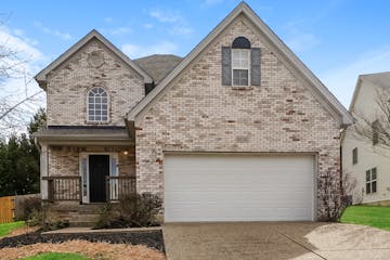 9710 COLLIER LN LOUISVILLE, KY 40291